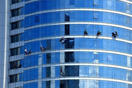 鷹隆環境外墻清洗的操作流程有哪些？