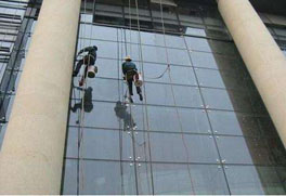 鷹隆環(huán)境外墻清洗工作時候需要注意些什么?