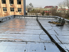 屋頂防水維修應(yīng)該怎么做？屋頂防水補(bǔ)漏用哪種防水材料呢？