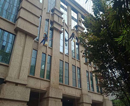 外墻清洗需要哪些清洗工具?